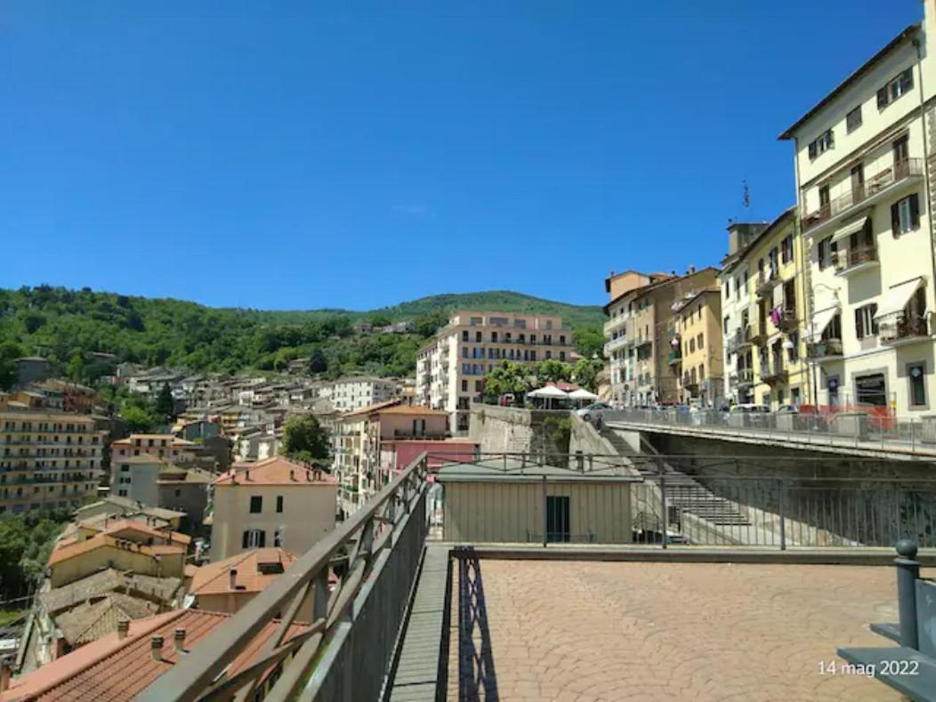 Alloggio Salmone Nel Cuore Di Soriano Soriano nel Cimino Exterior foto